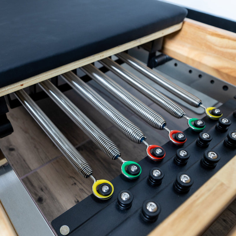 Personal Hour Nano Pro Max | Studio Pilates Reformer | Oak Wood | 6 Springs | Full Bundle | RE001
